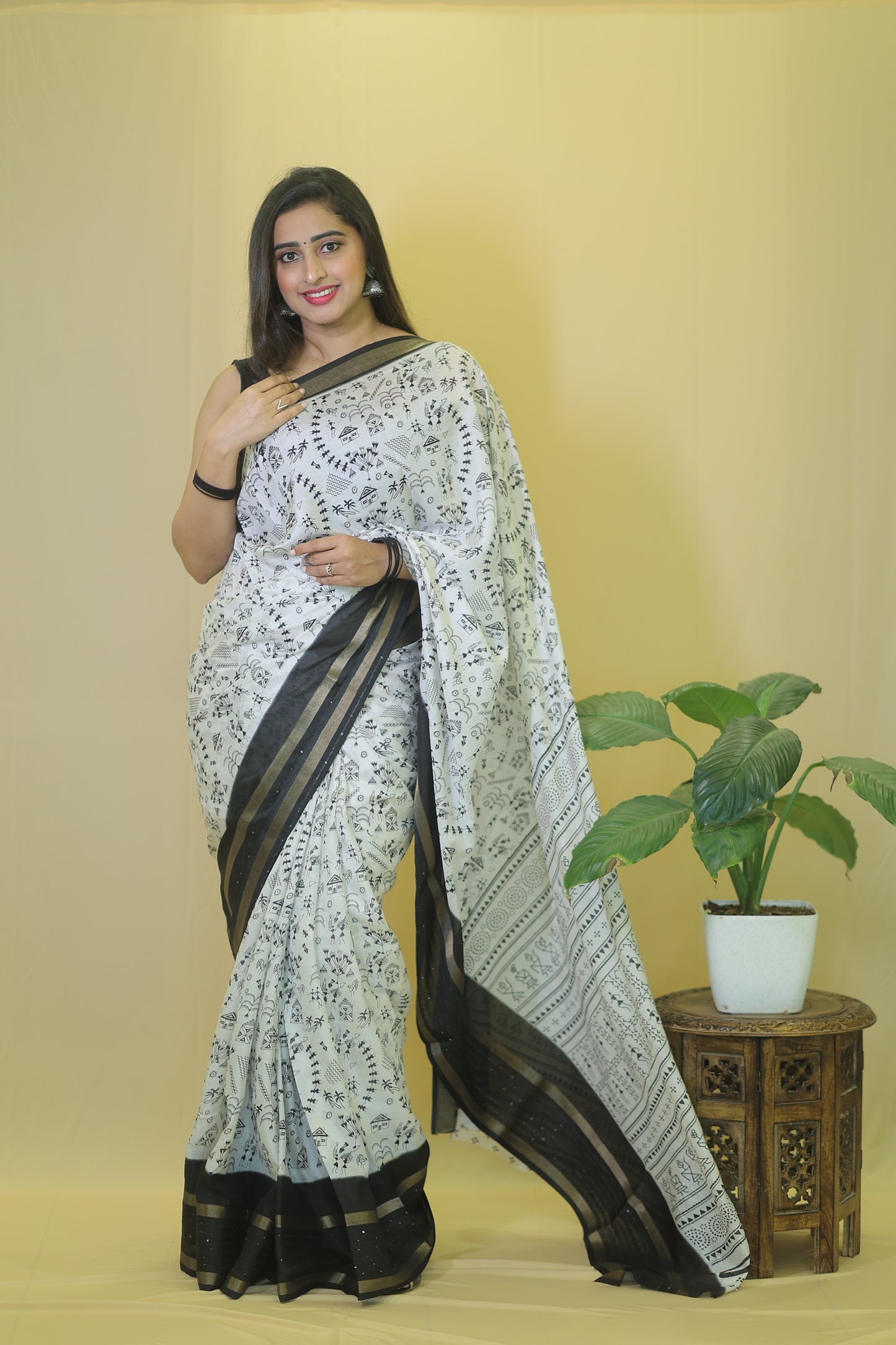 Elegant White and Black Handcrafted pure soft silk handloom Saree with Traditional Prints and Matching Blouse