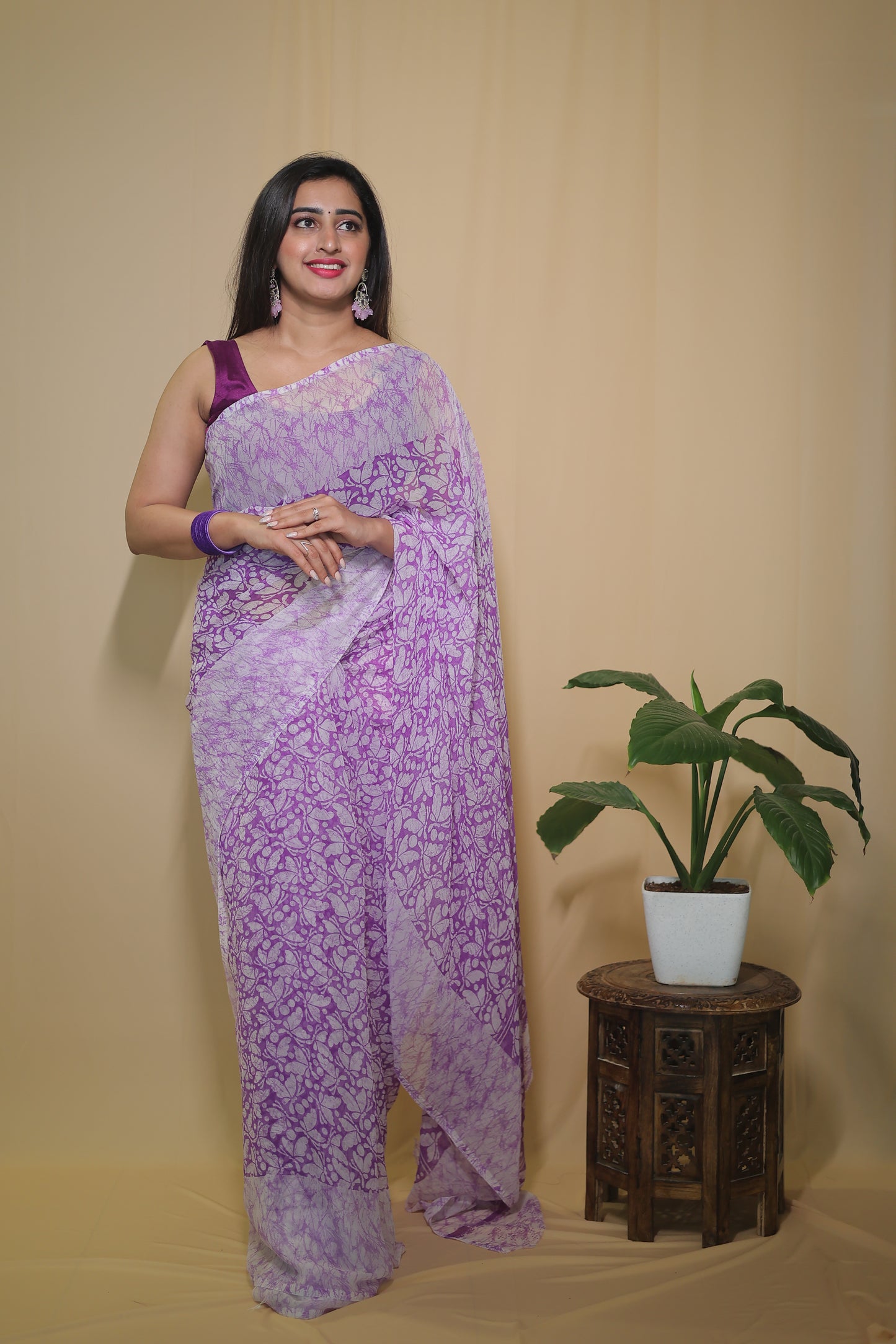 Purple and White Chiffon Saree with Elegant Floral Design