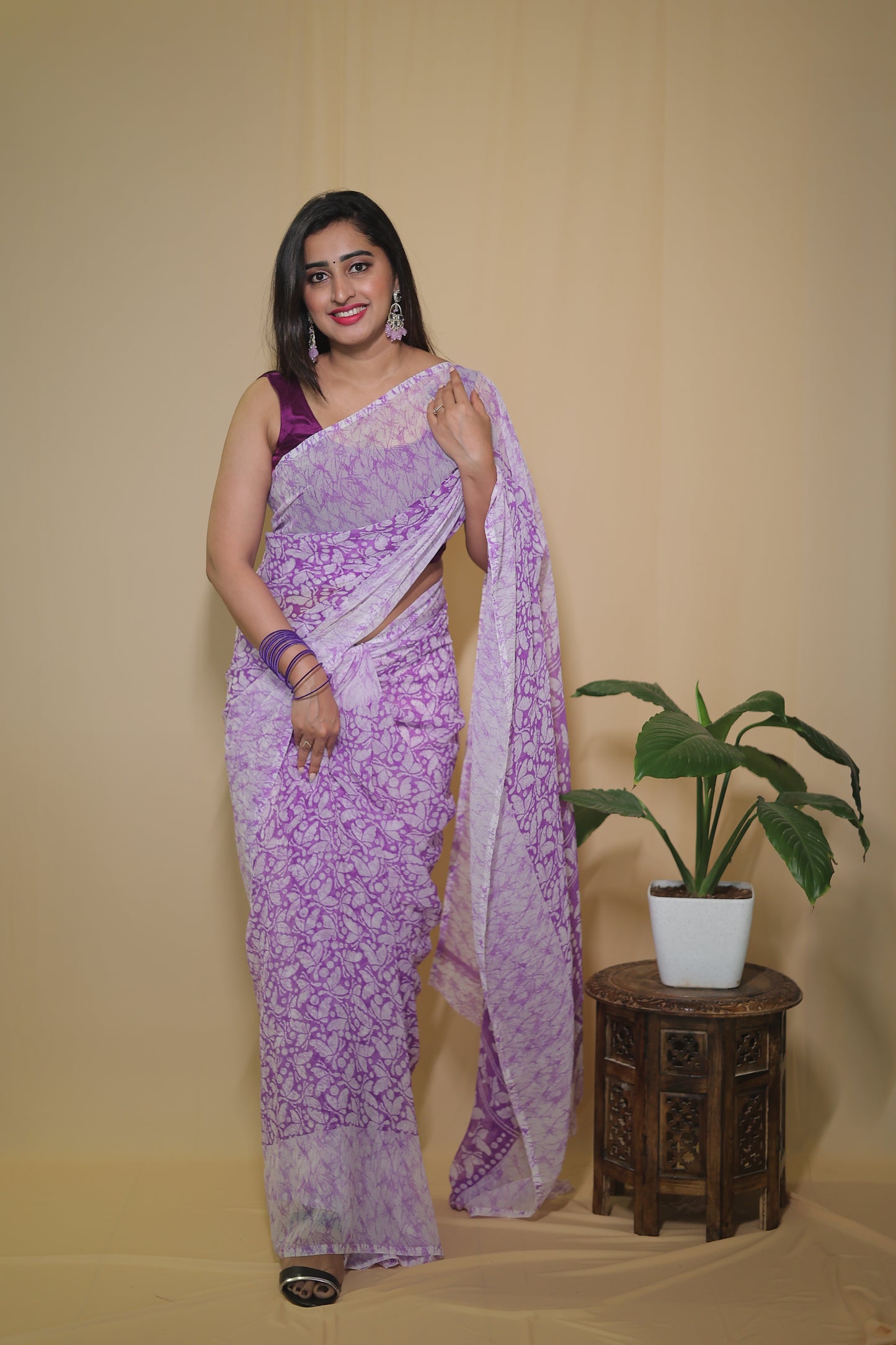 Purple and White Chiffon Saree with Elegant Floral Design