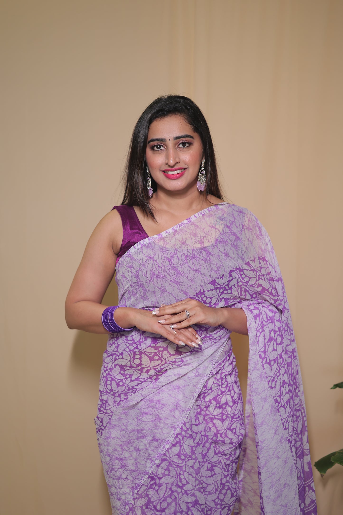 Purple and White Chiffon Saree with Elegant Floral Design