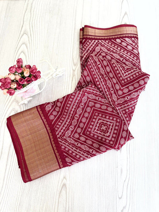 Red Soft Silk Saree with Golden Border and Traditional Patterns